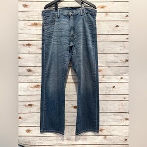 Levi Jeans 569